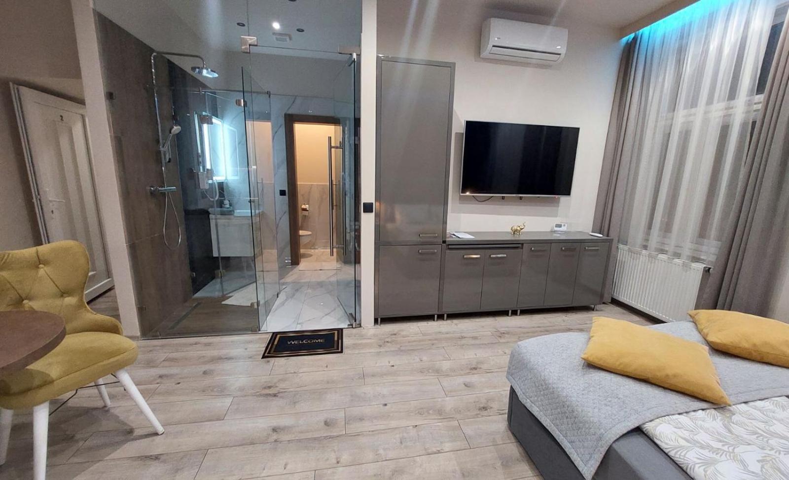 Silver Dawn Apartments Szeged Bagian luar foto